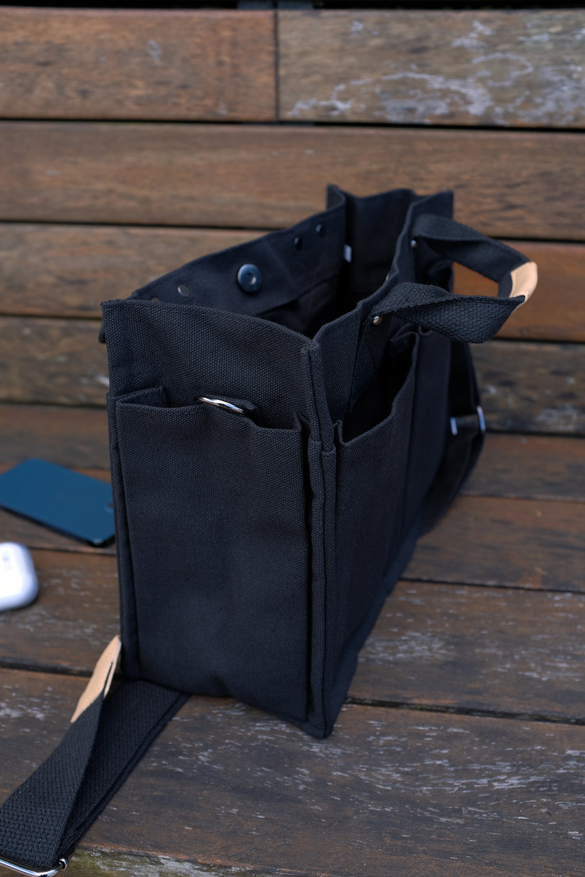 “Kanto" Canvas Tote Bag