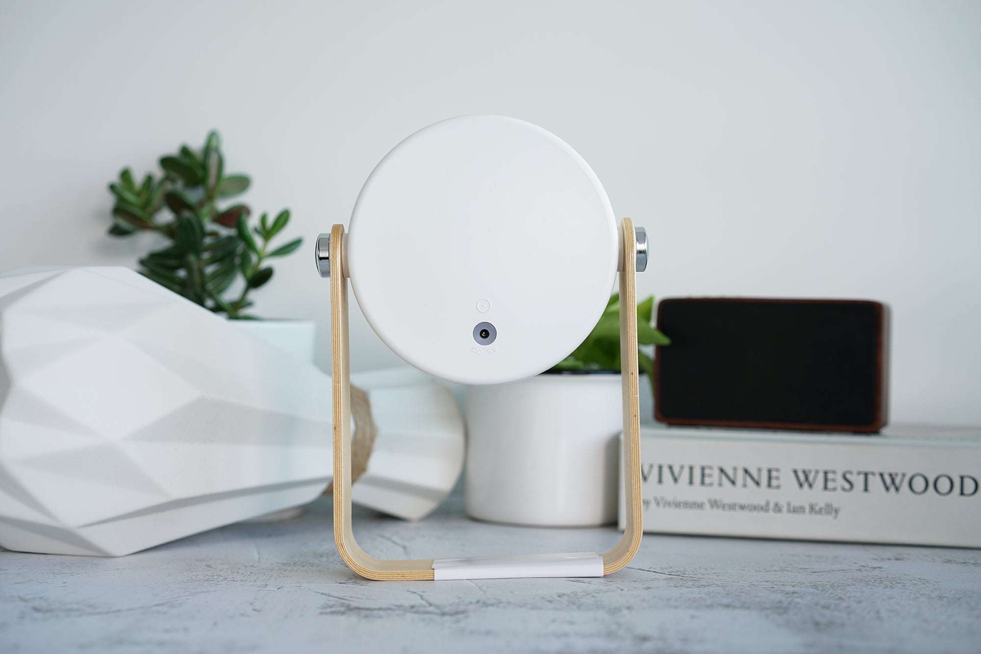 "Lantern" Led Desk Lamp (2 Colours)