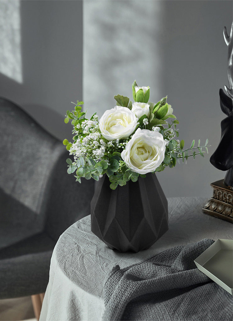 Timantti Vase (5 colours)