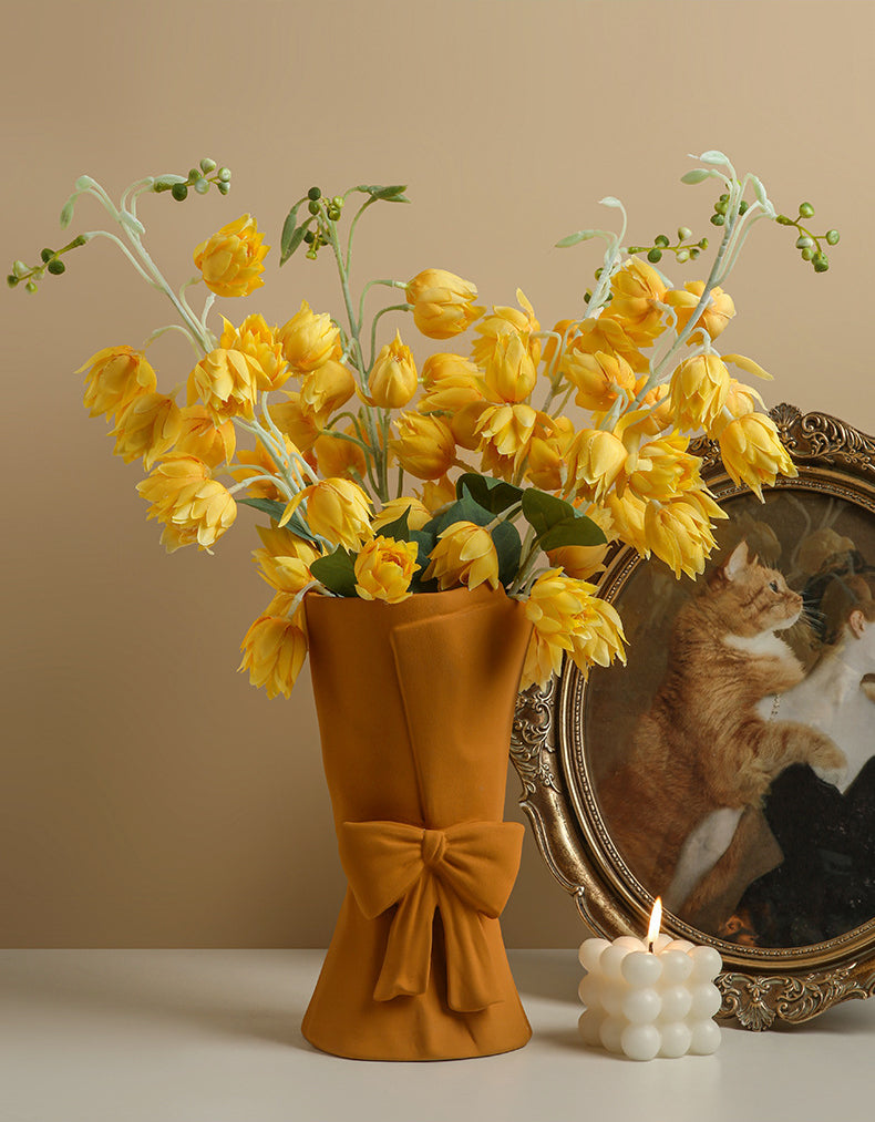 “ The Bouquet " Vase (3 colours)